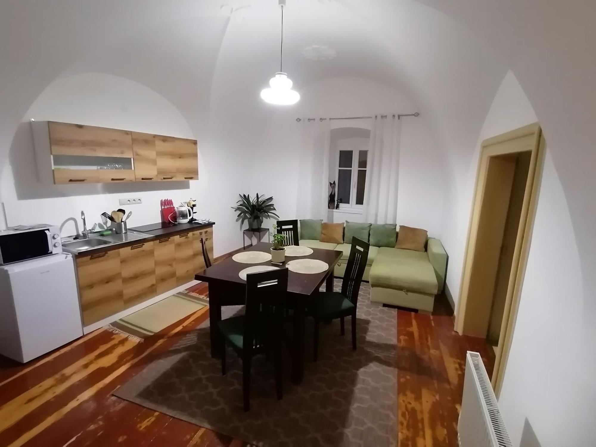Krizkov Dom Apartment Kremnica Bagian luar foto